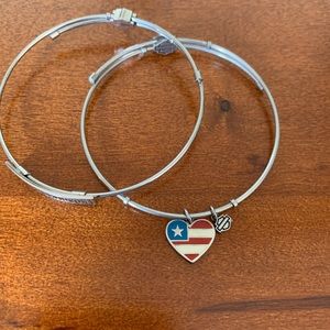 HD bangle bracelets